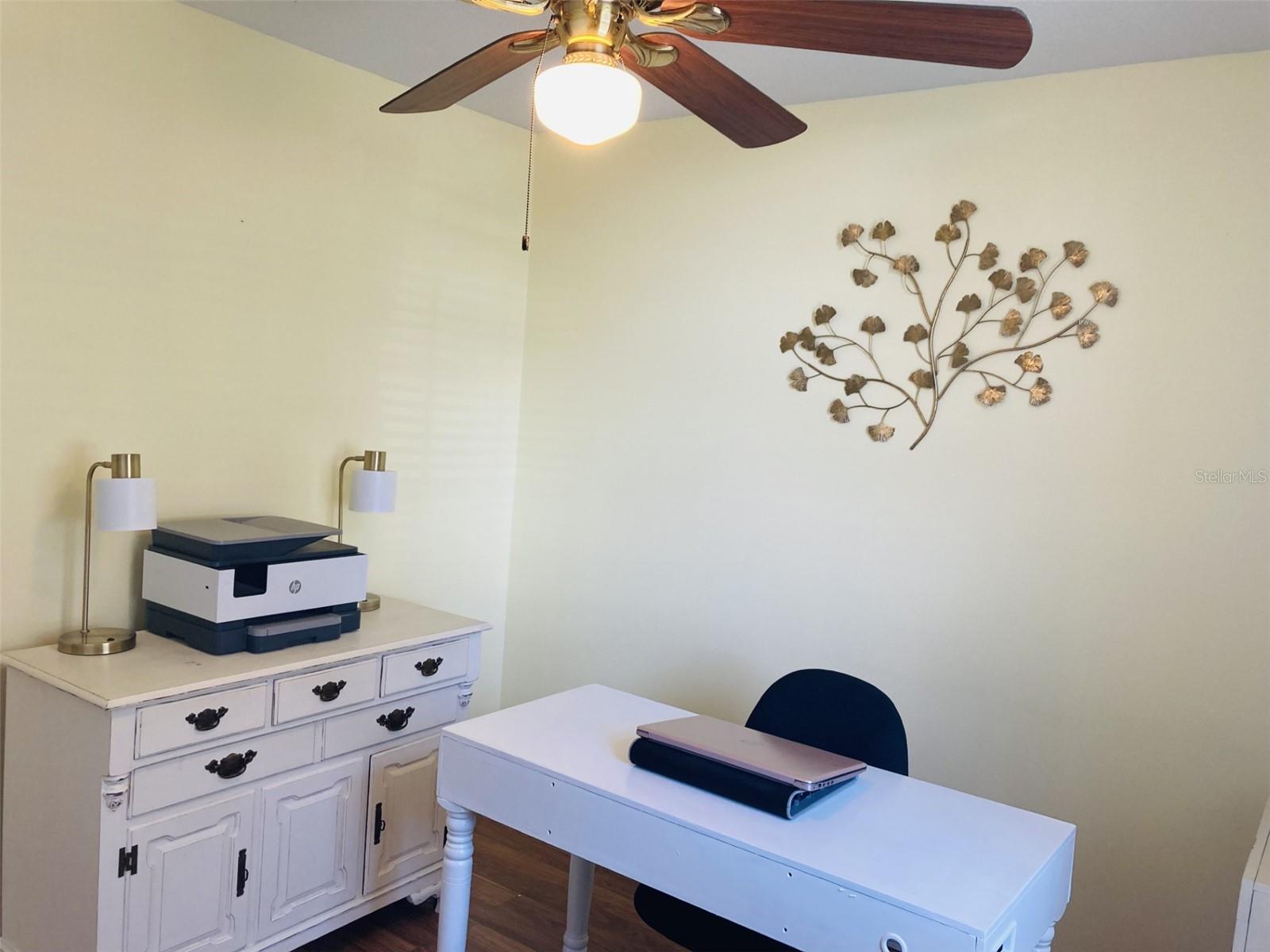 OAK RUN UNIT 6 - Residential