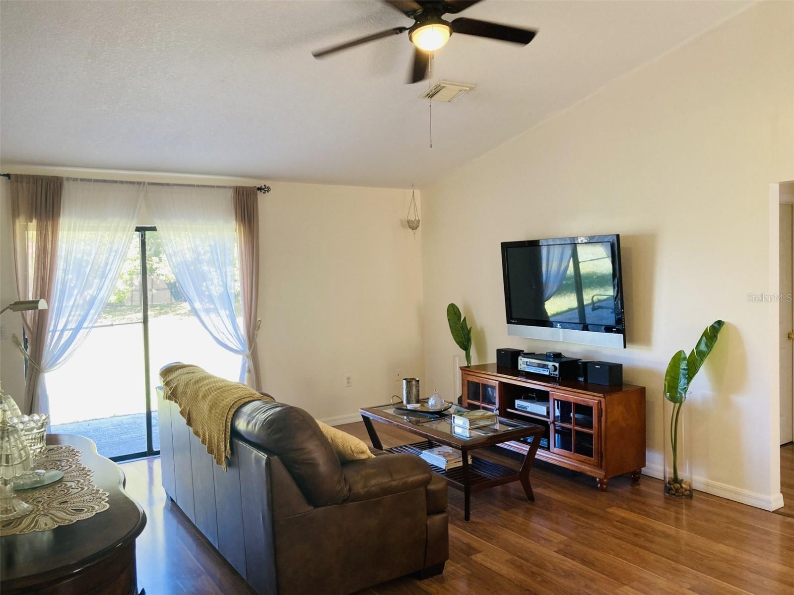 OAK RUN UNIT 6 - Residential