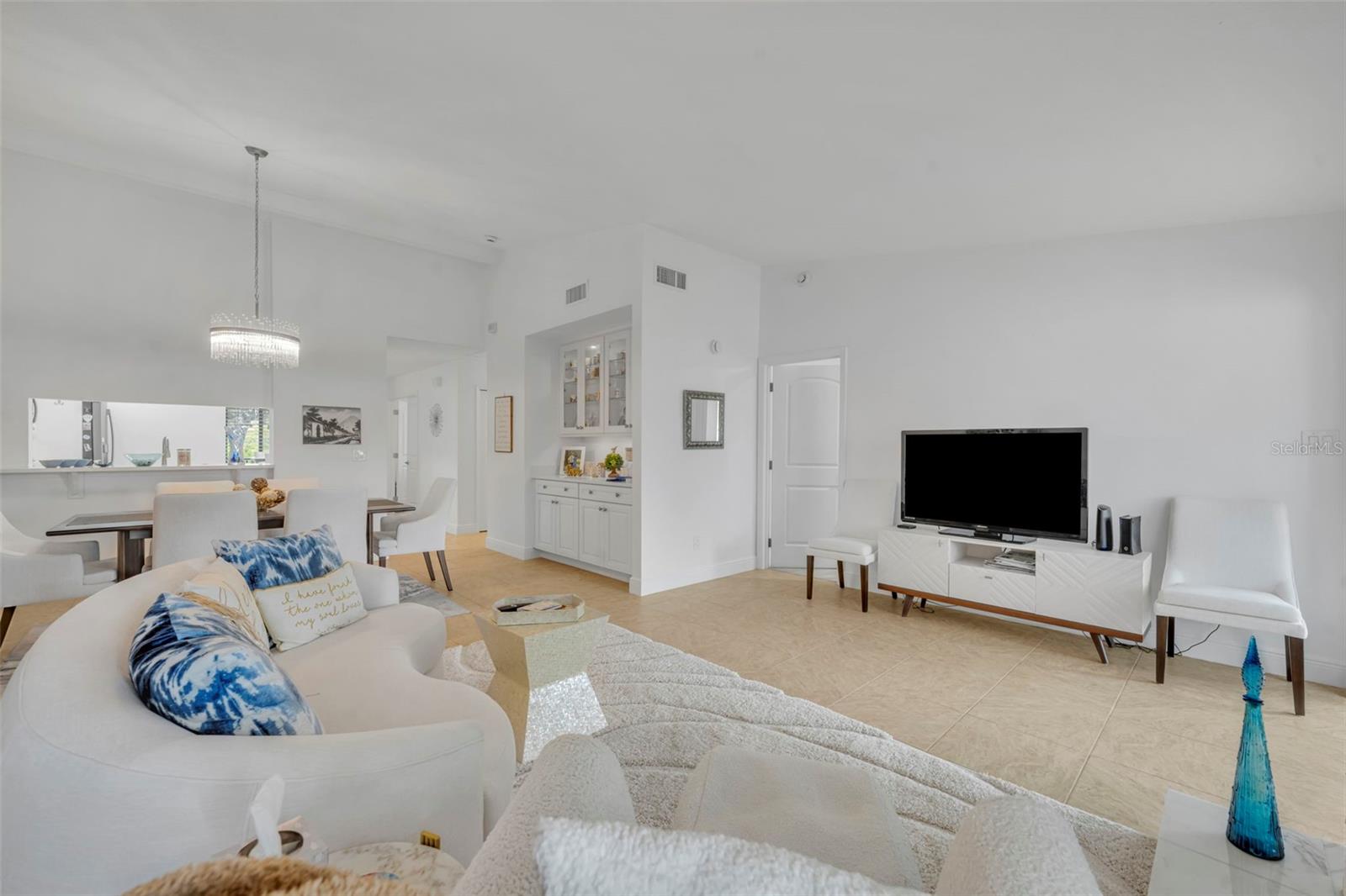 ESCONDIDO PH 1 - Residential