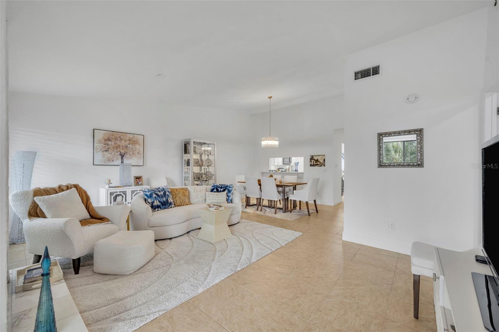 ESCONDIDO PH 1 - Residential