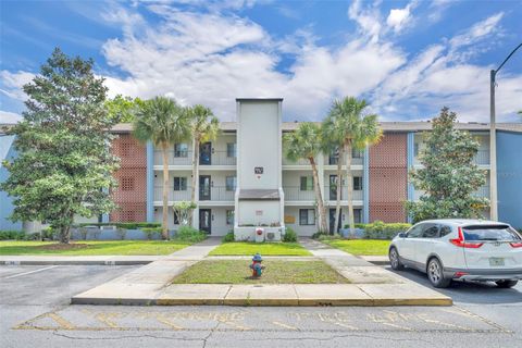 3 ESCONDIDO CIRCLE 3 ALTAMONTE SPRINGS FL 32701