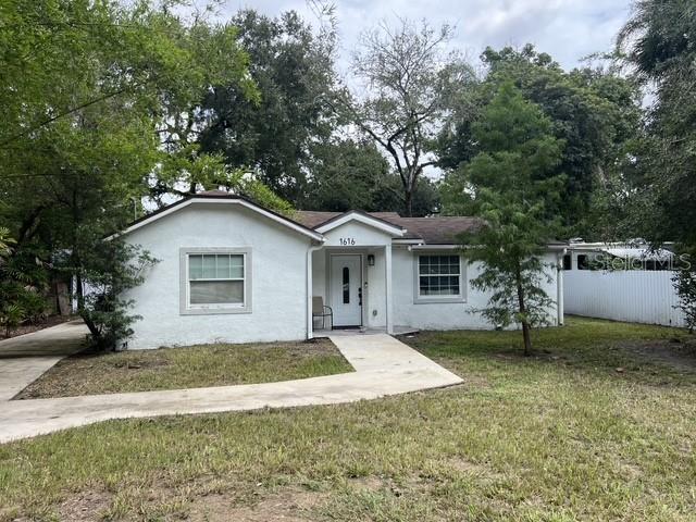 Photo of 1616 E Marks Drive, Tampa, FL 33604 (MLS # TB8546208)