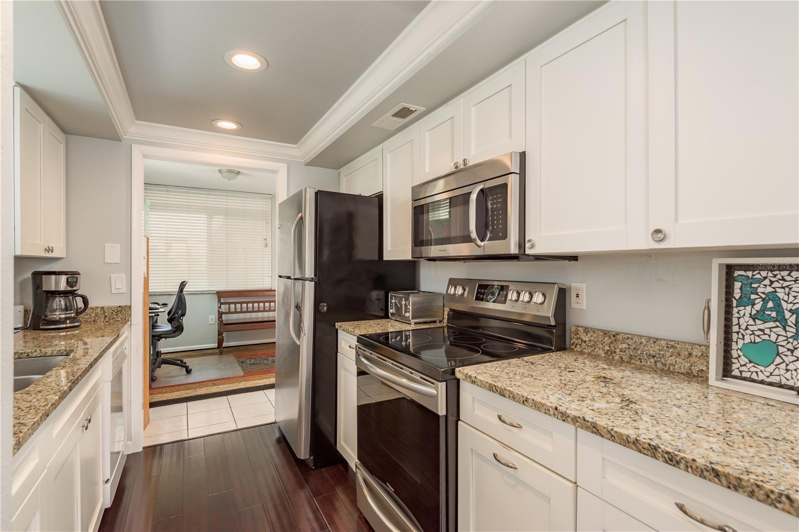 SEVILLE CONDO 1 - Residential