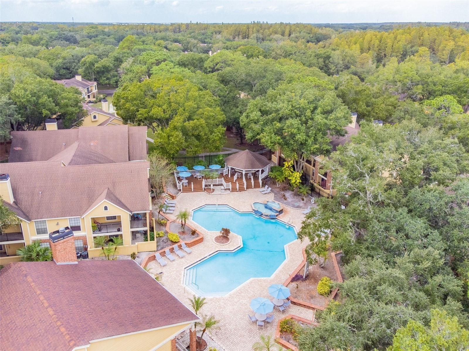 THE GRAND RESERVE CONDO - Residential Lease