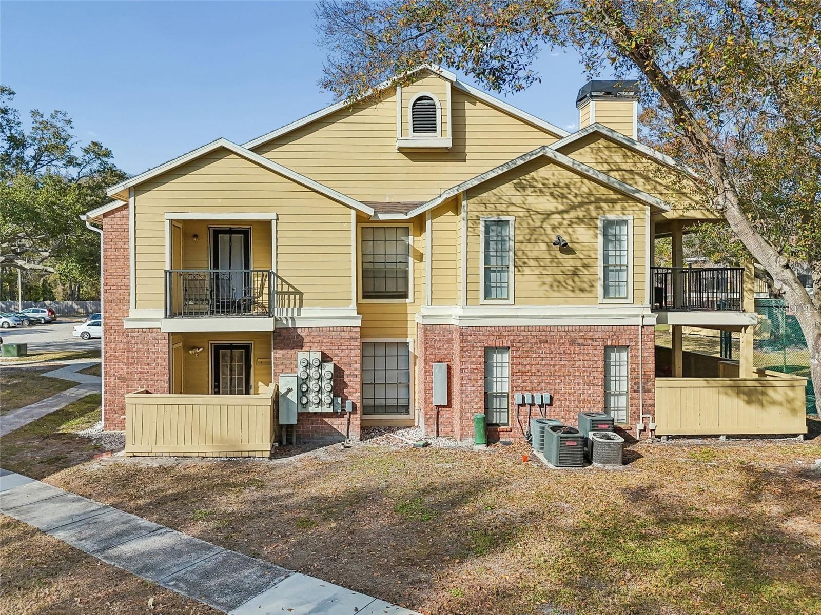 THE GRAND RESERVE CONDO - Residential Lease