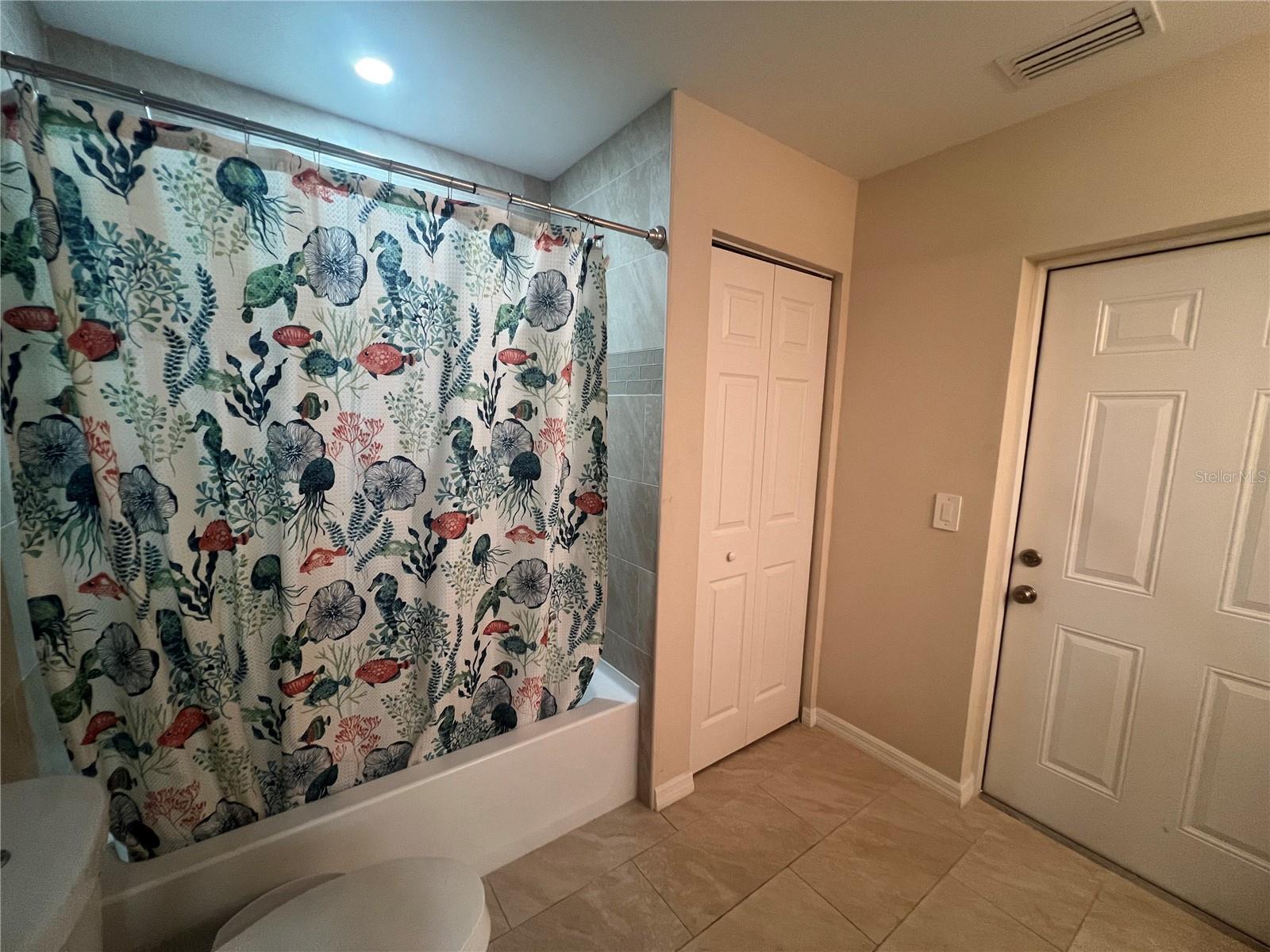 PORT CHARLOTTE SEC 017 - Residential Lease