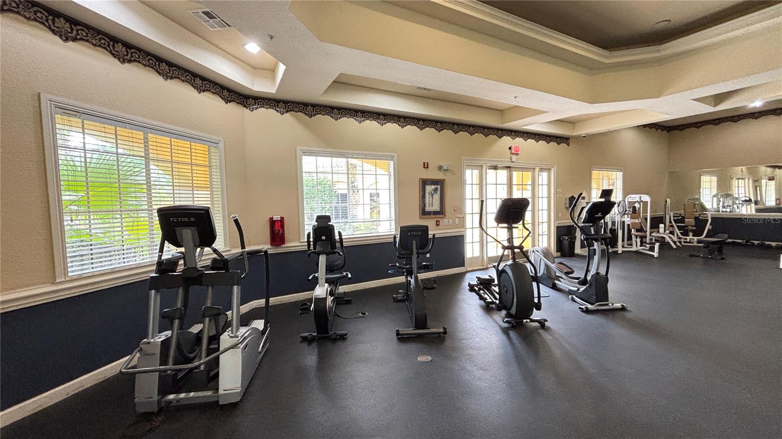 VISCONTI WEST - Residential Lease