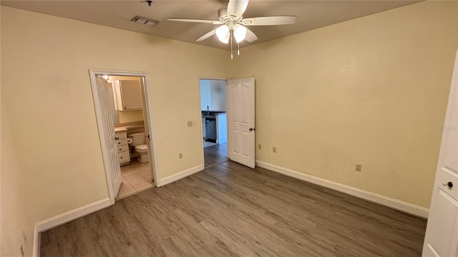 VISCONTI WEST - Residential Lease
