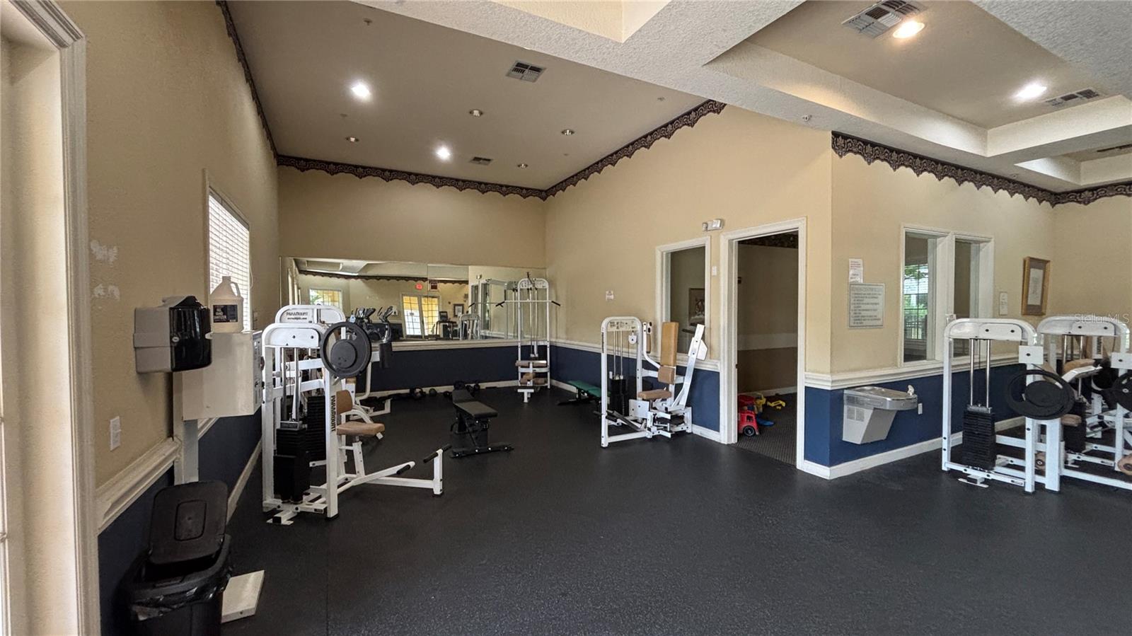 VISCONTI WEST - Residential Lease