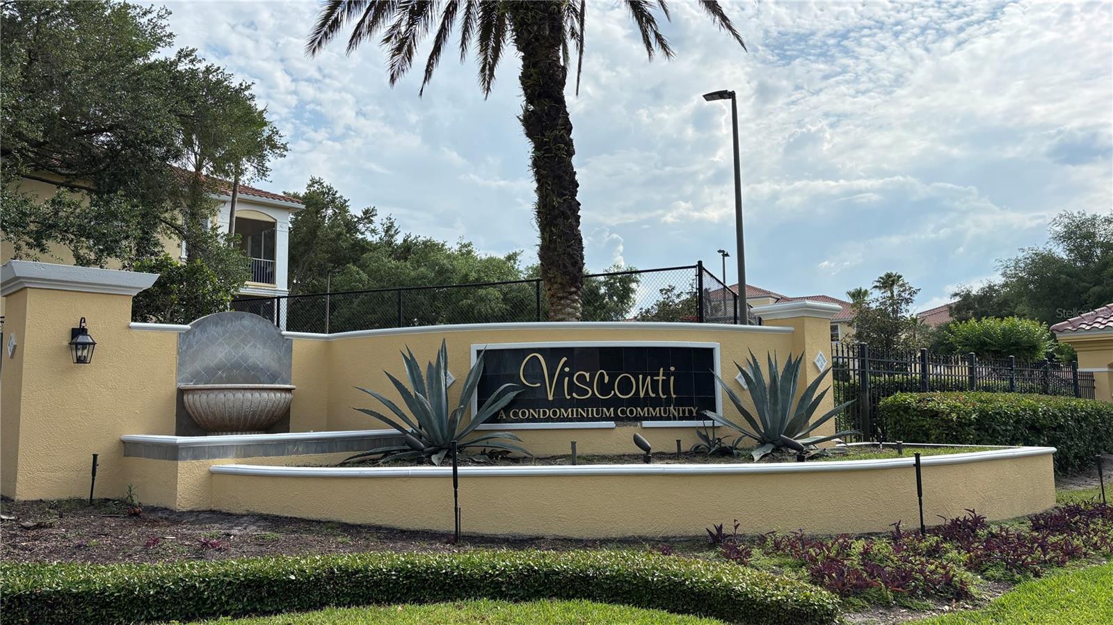 VISCONTI WEST - Residential Lease