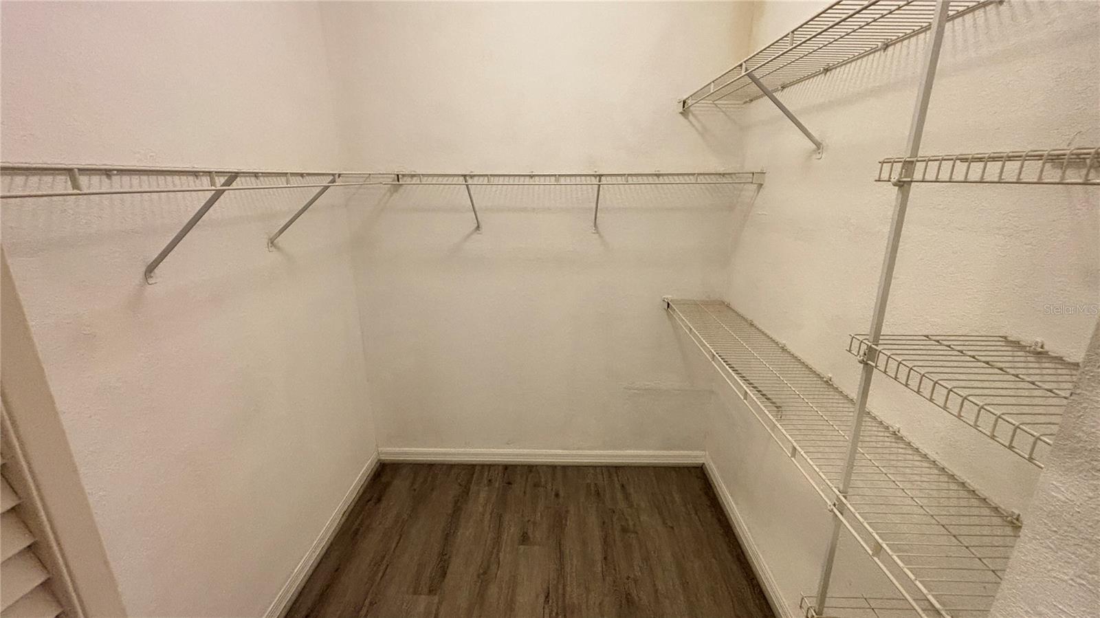 VISCONTI WEST - Residential Lease