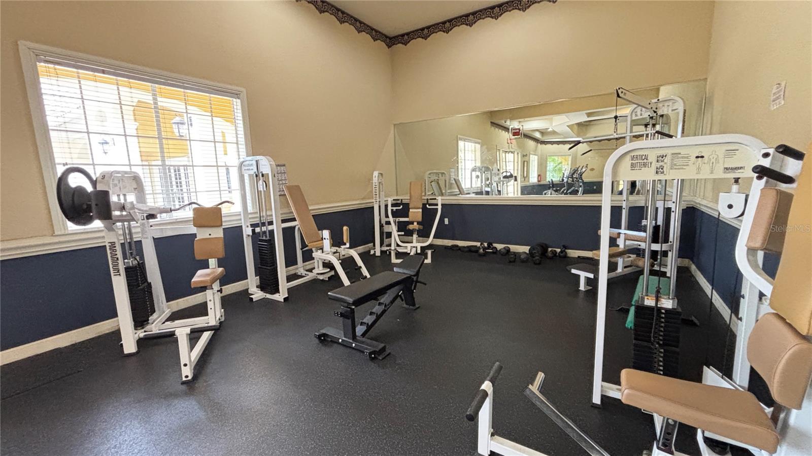 VISCONTI WEST - Residential Lease