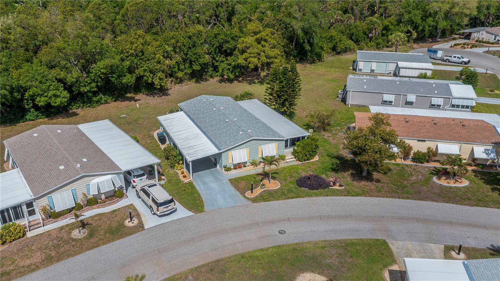 TANGERINE WOODS - Residential