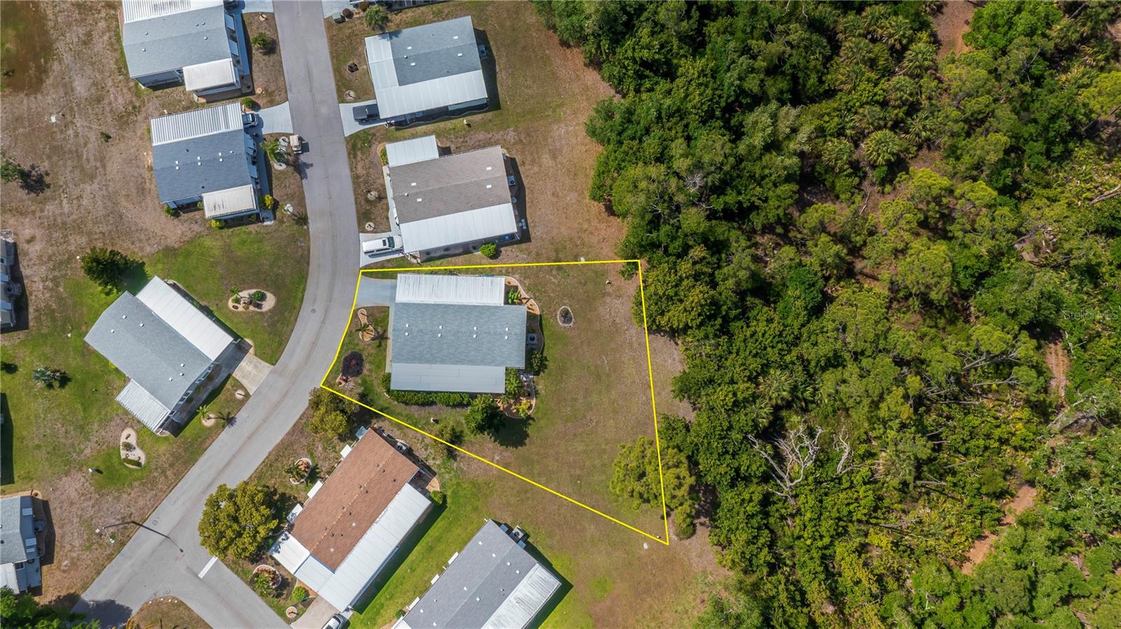 TANGERINE WOODS - Residential