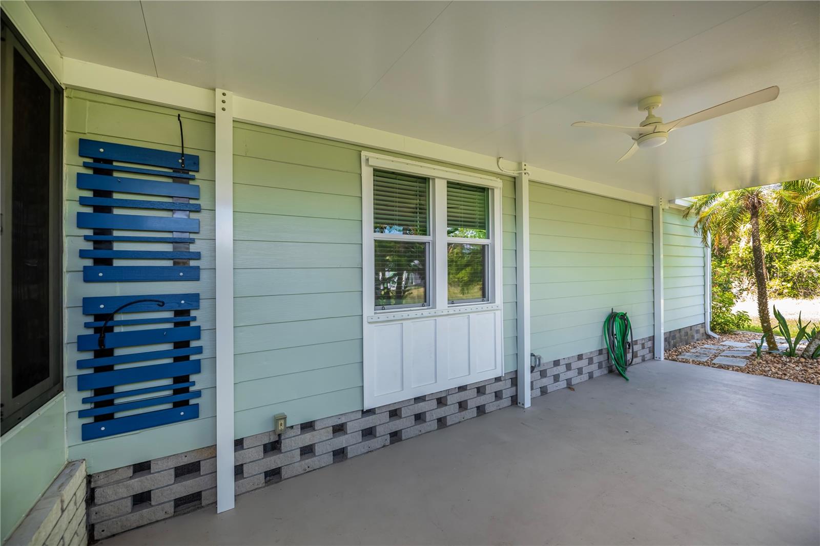 TANGERINE WOODS - Residential