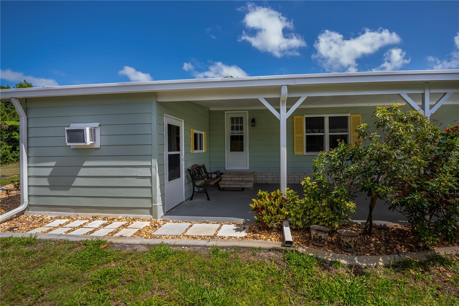 TANGERINE WOODS - Residential