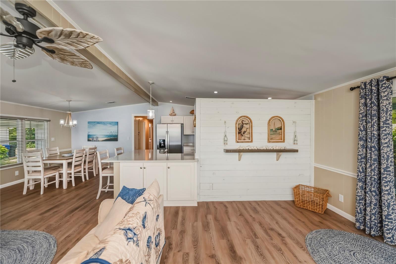 TANGERINE WOODS - Residential