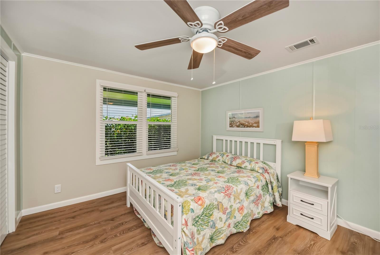 TANGERINE WOODS - Residential