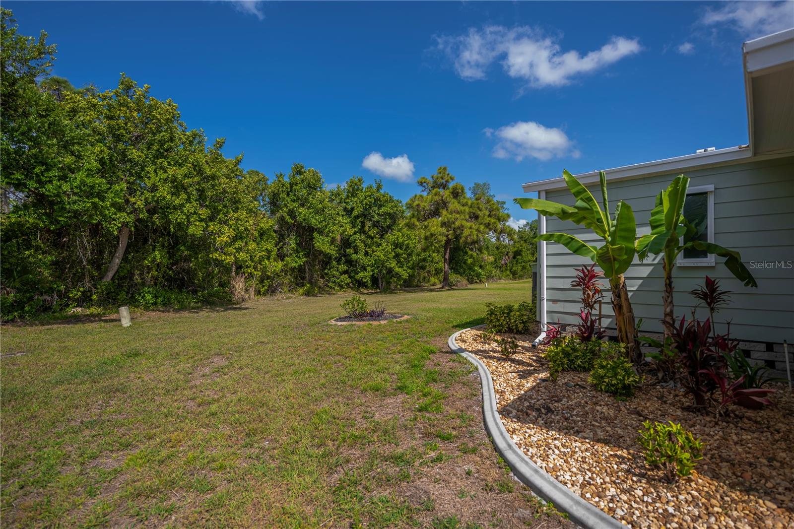 TANGERINE WOODS - Residential