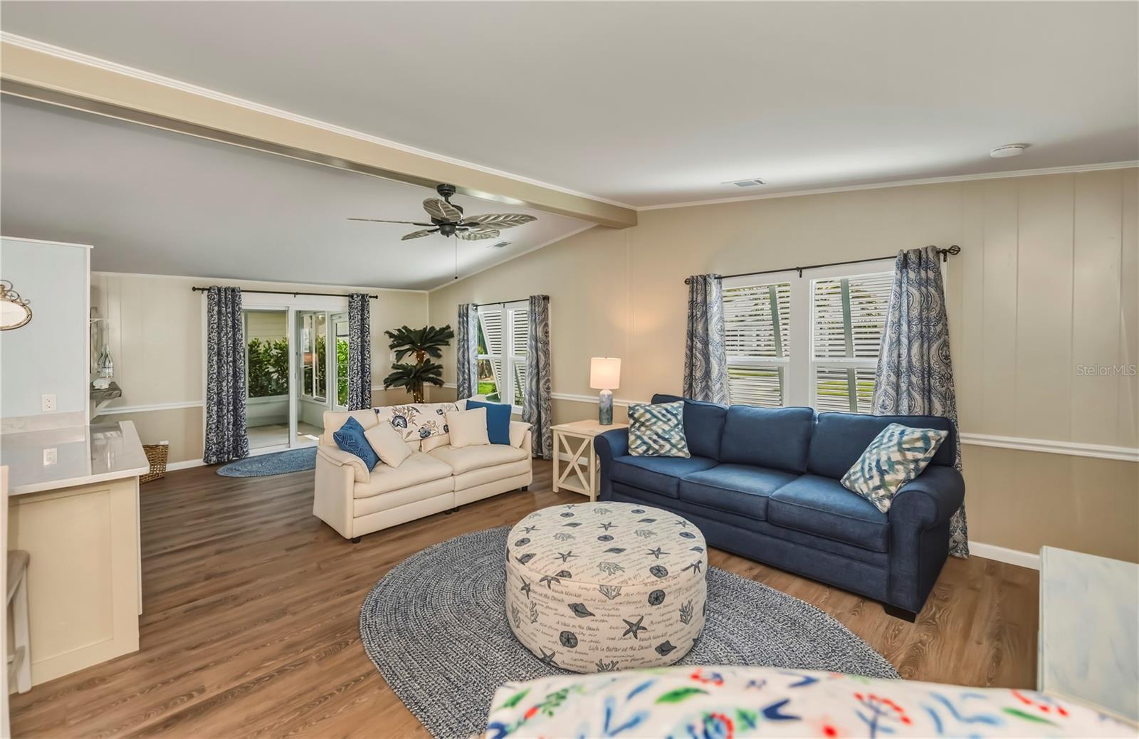 TANGERINE WOODS - Residential