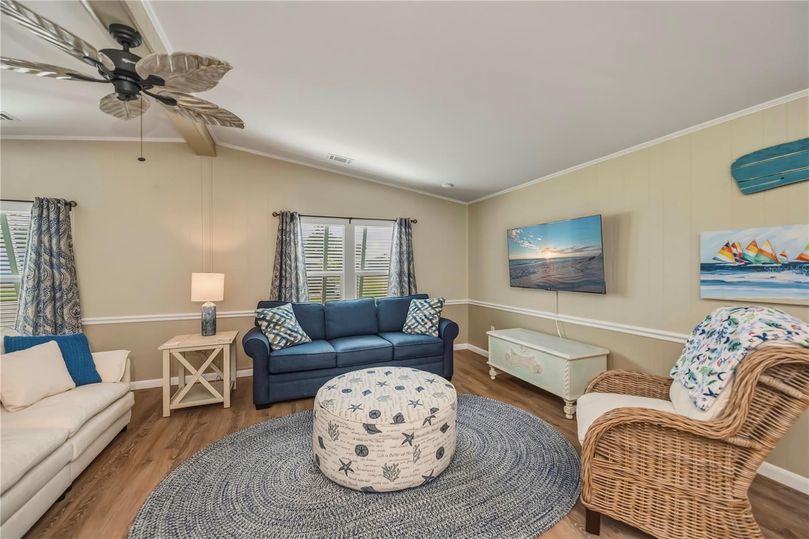 TANGERINE WOODS - Residential