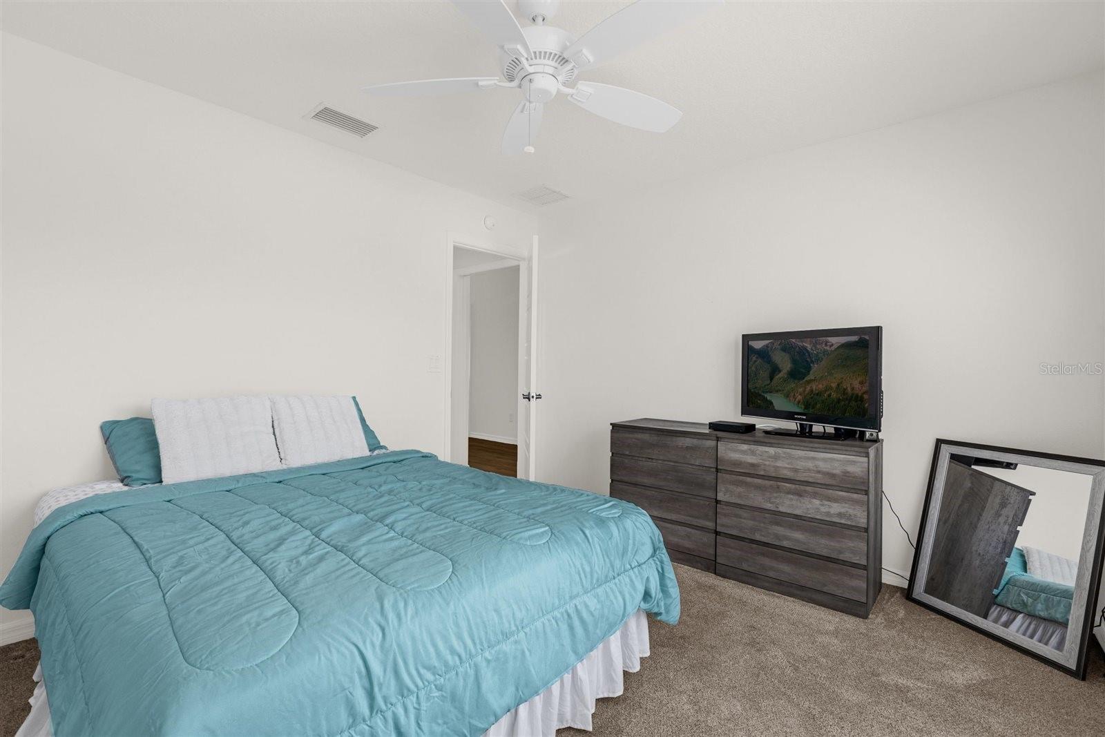 VILLAGES/SOUTHERN OAKS UN #110 - Residential