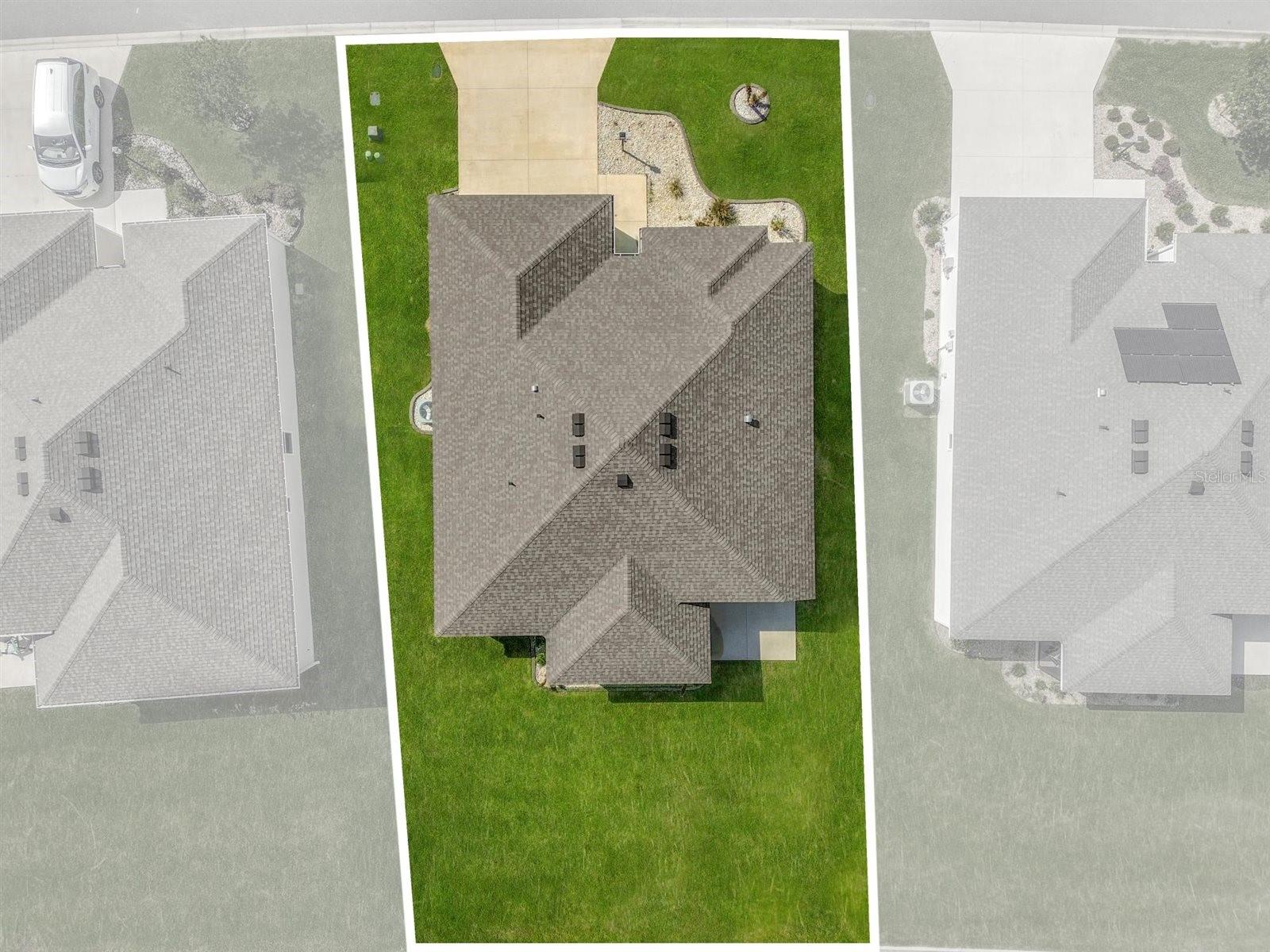 VILLAGES/SOUTHERN OAKS UN #110 - Residential