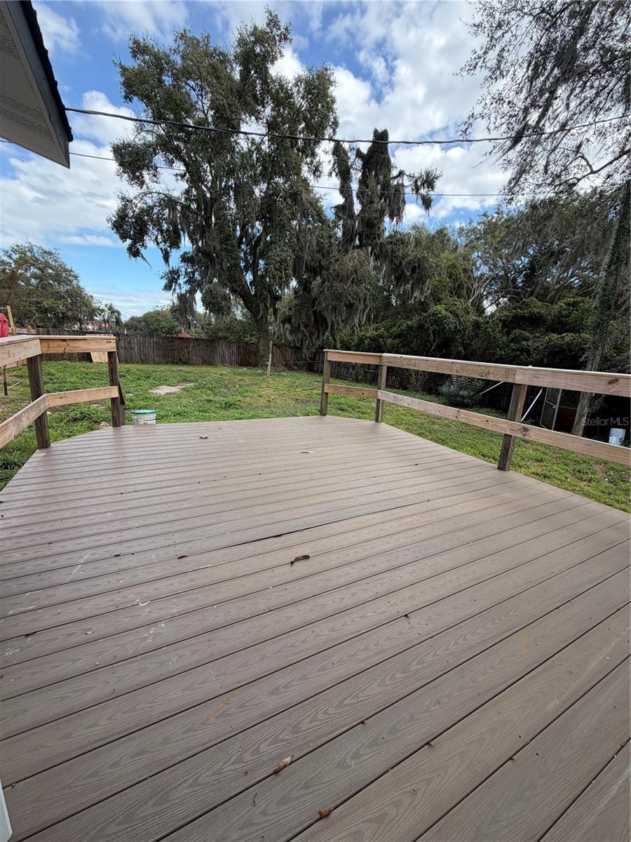 LAKE PARK OR HUIES SUB - Residential Lease