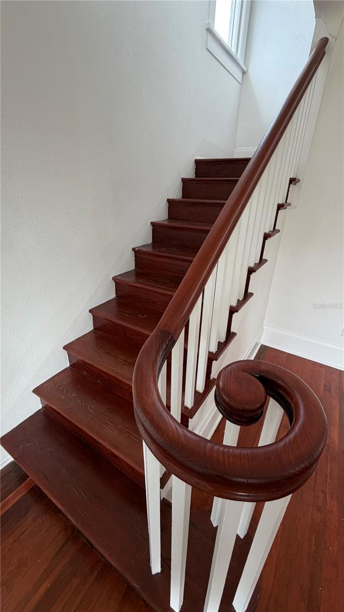 LAKE PARK OR HUIES SUB - Residential Lease