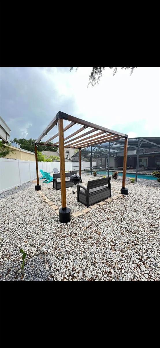 CHICKASAW OAKS PH 04 - Residential Lease