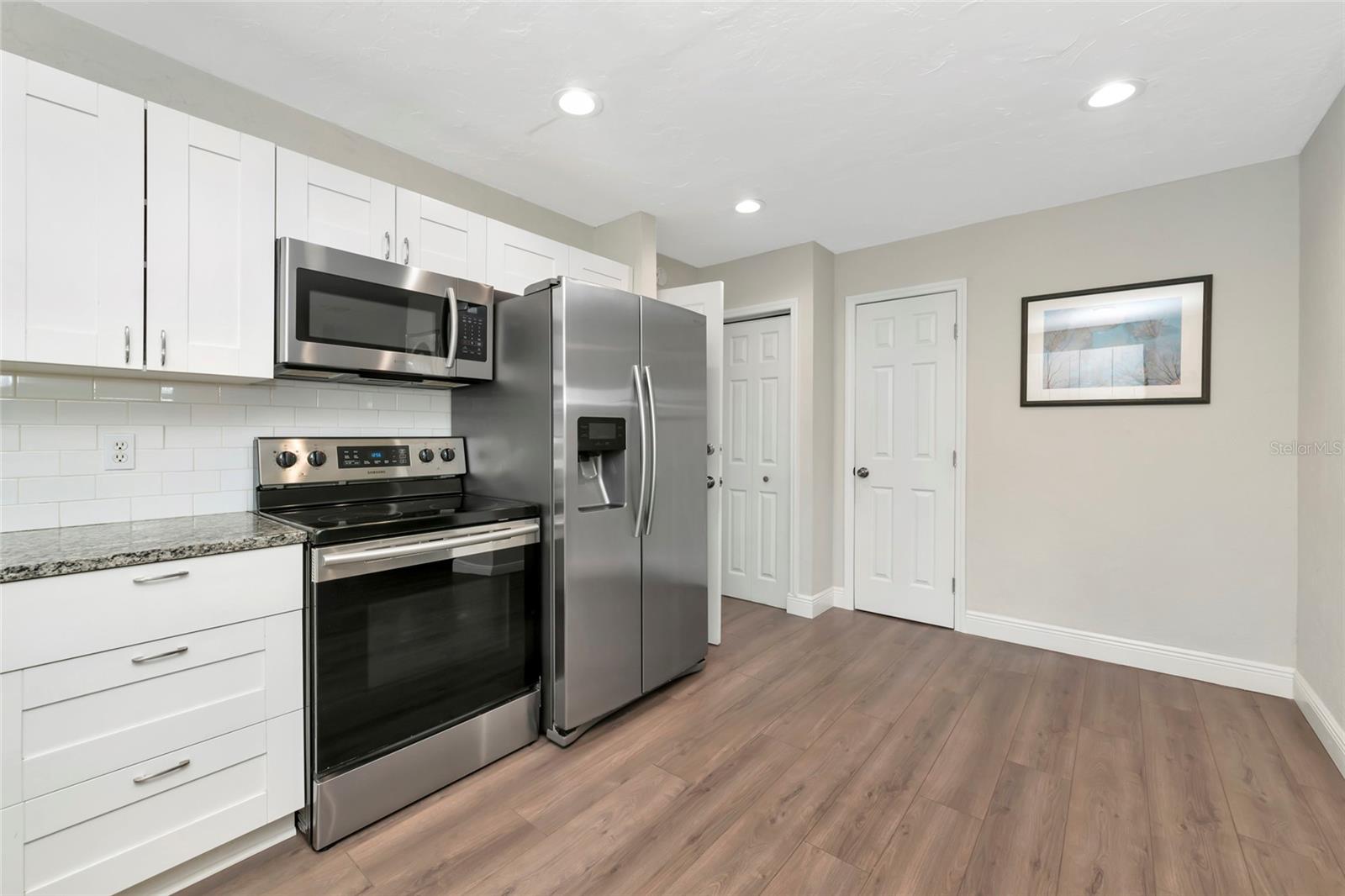 BAYOU VISTA - Residential