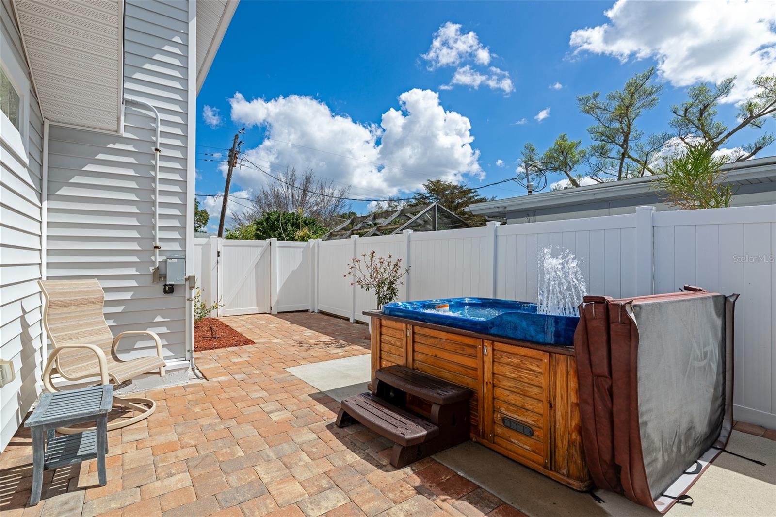 BAYOU VISTA - Residential