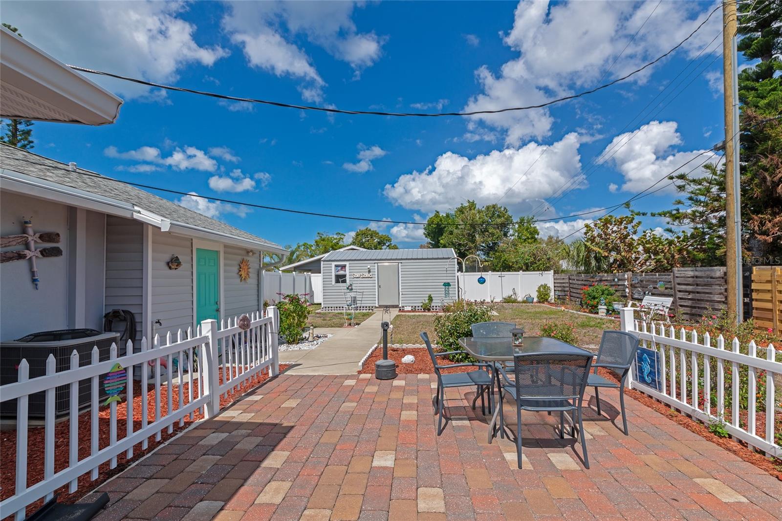 BAYOU VISTA - Residential