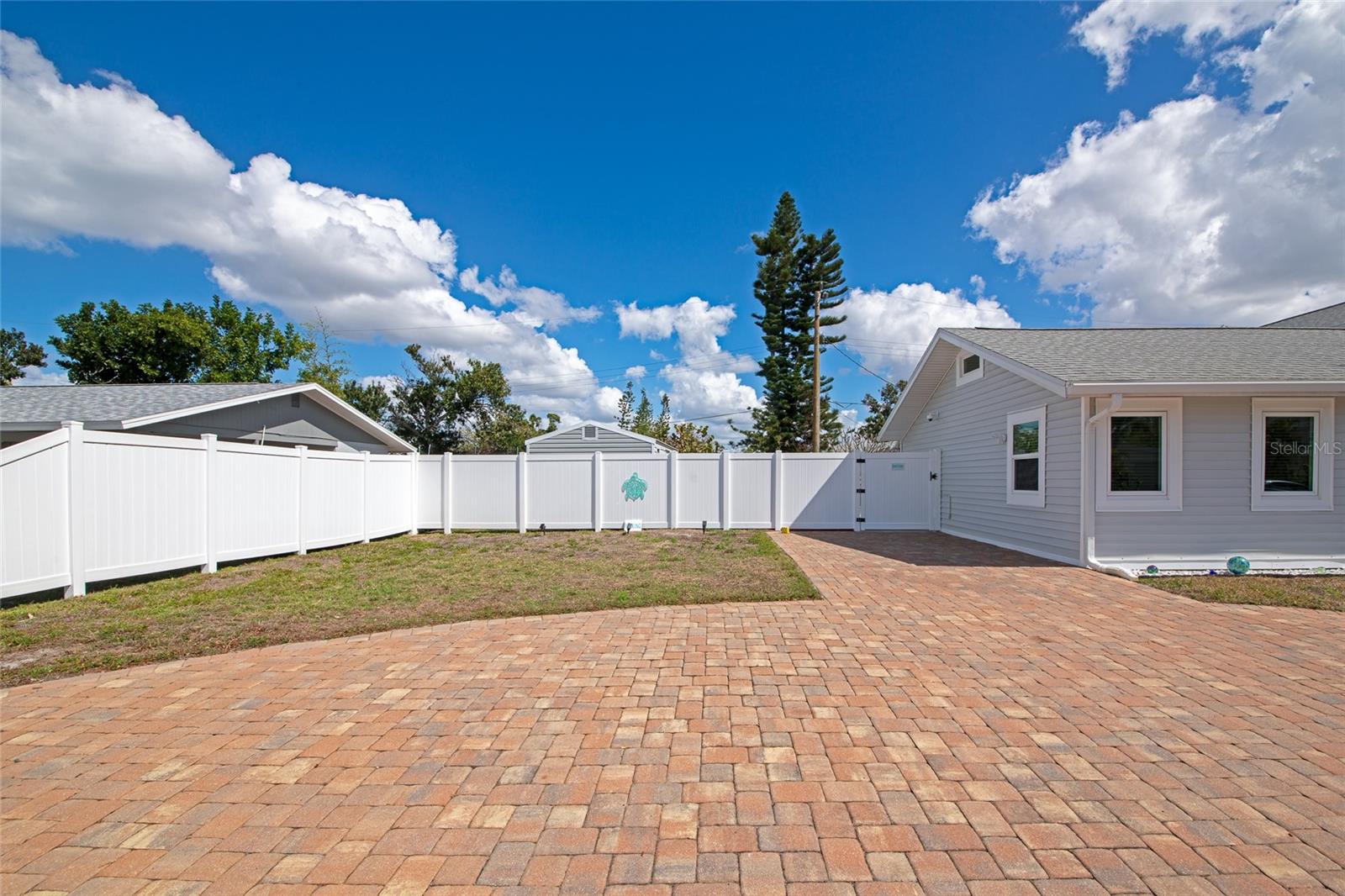 BAYOU VISTA - Residential