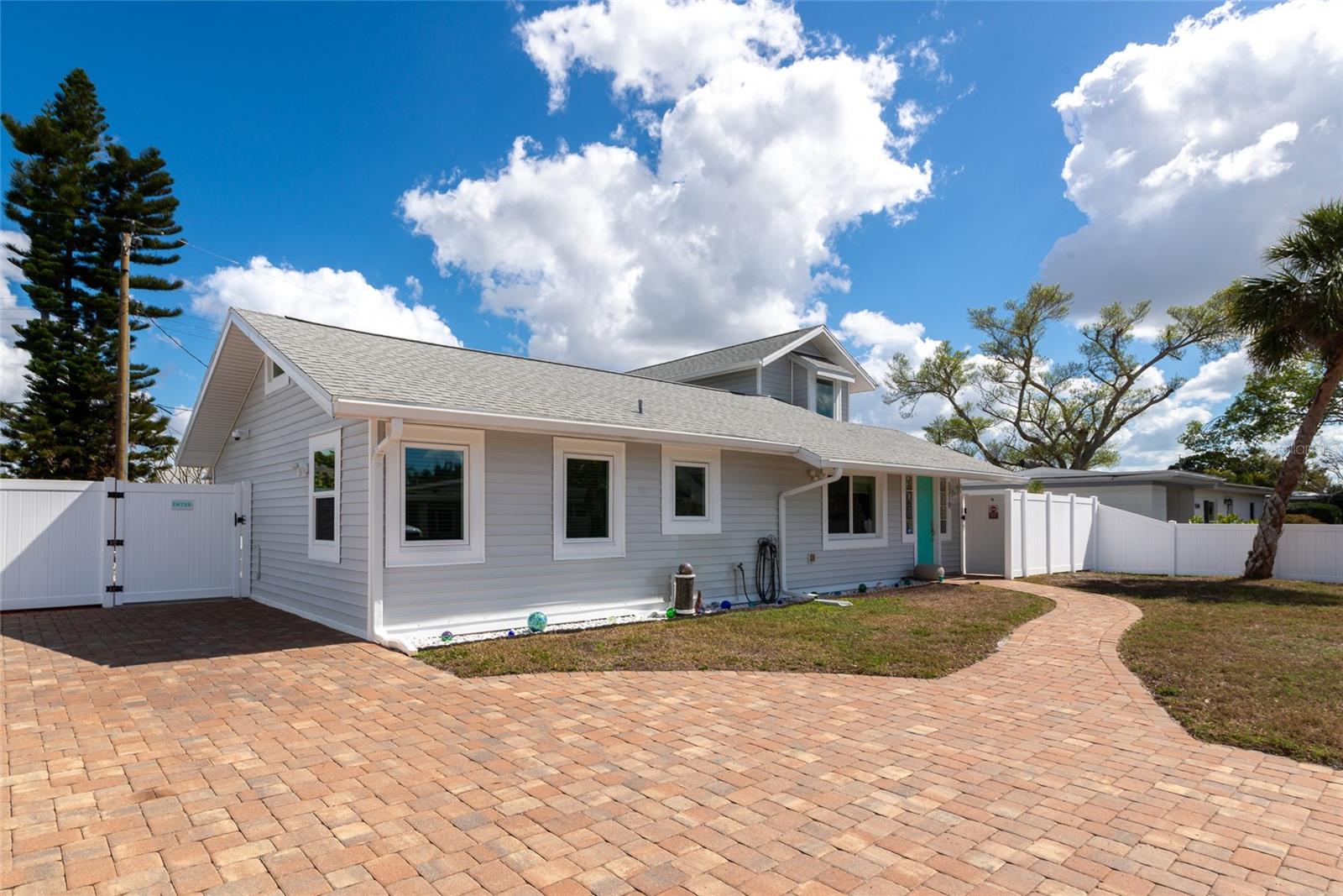 BAYOU VISTA - Residential