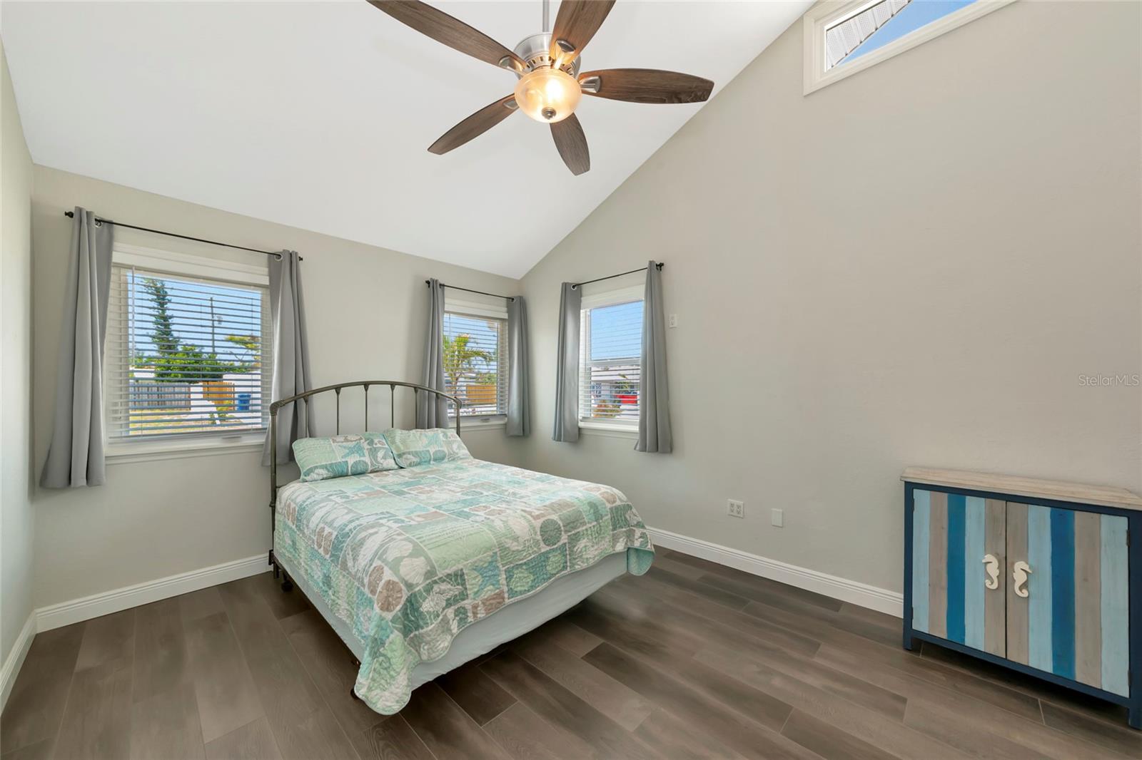 BAYOU VISTA - Residential