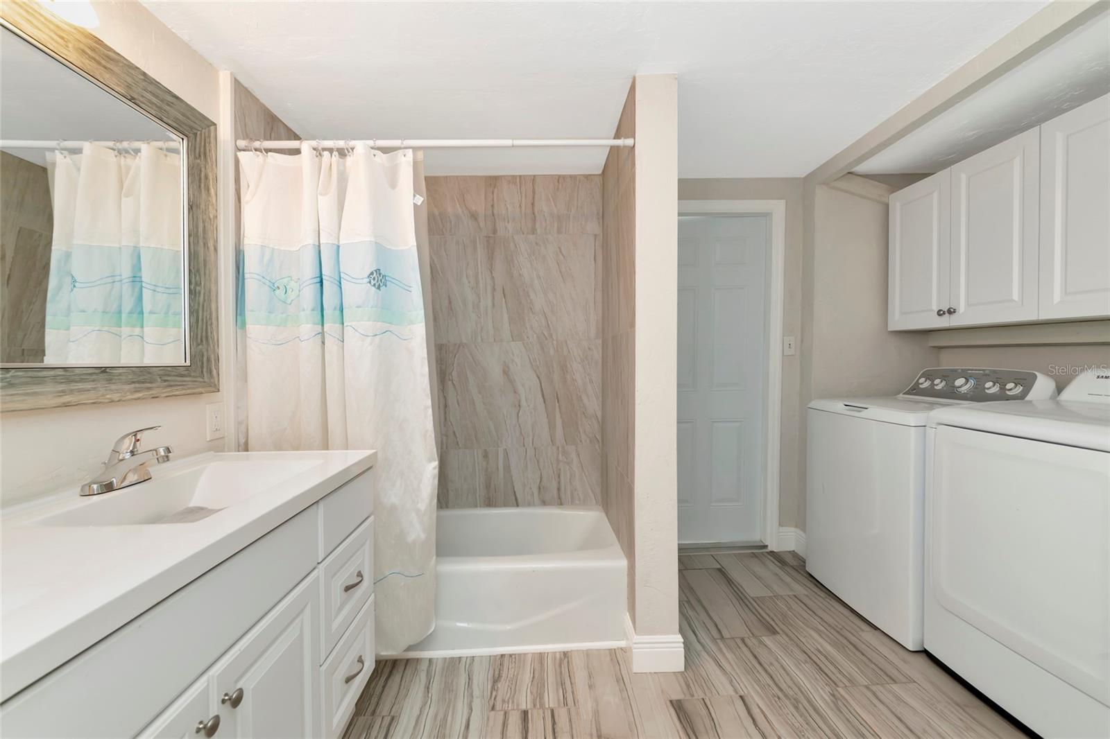 BAYOU VISTA - Residential