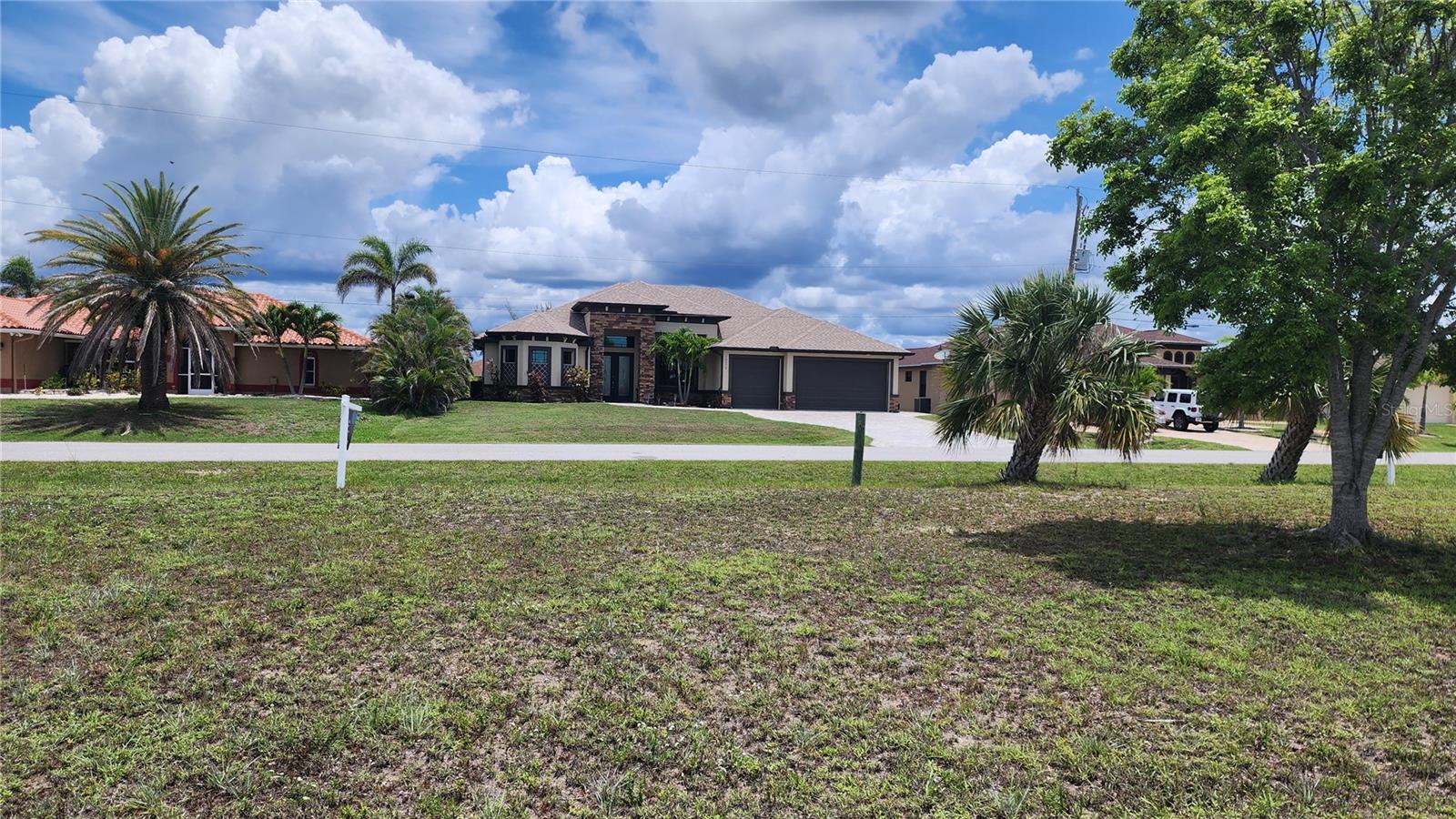 15571 RUSTON CIRCLE
