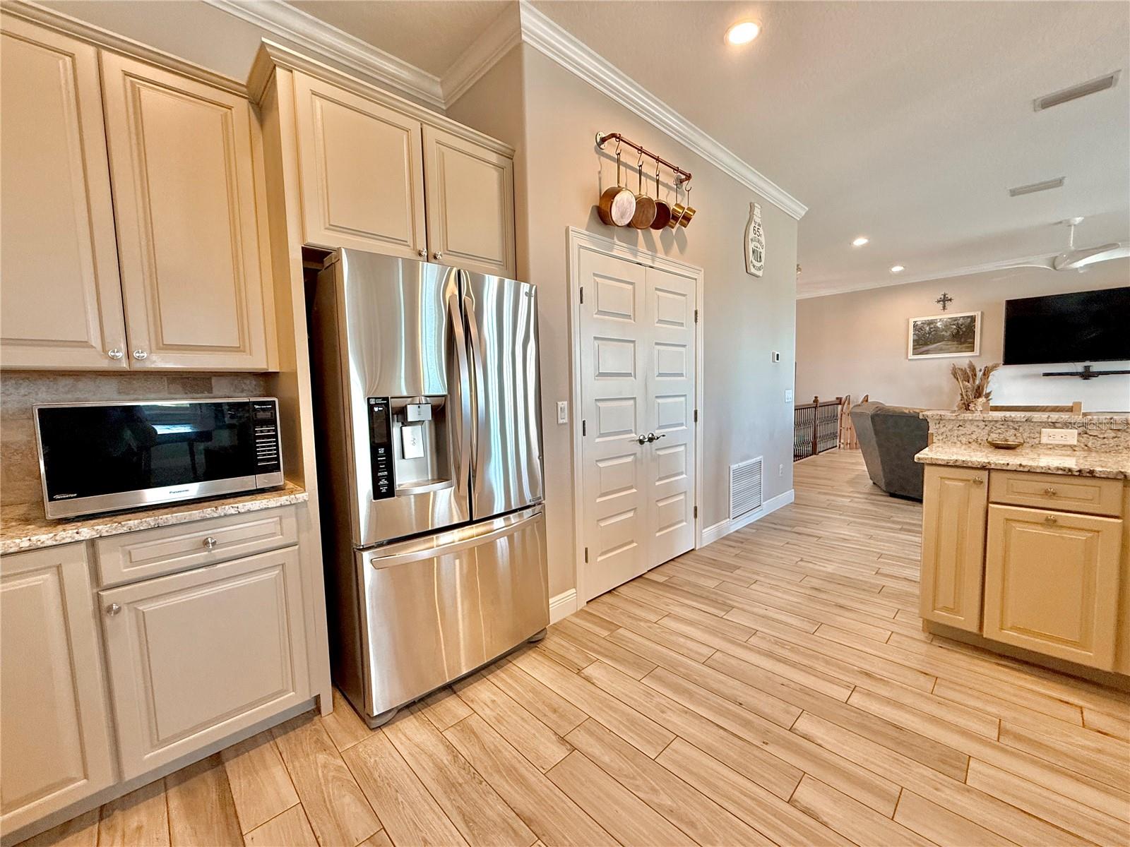 CEDAR ISLAND SUB - Residential