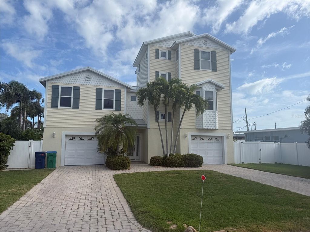 Photo of 308 55th Street, Holmes Beach, FL 34217 (MLS # A4690585)