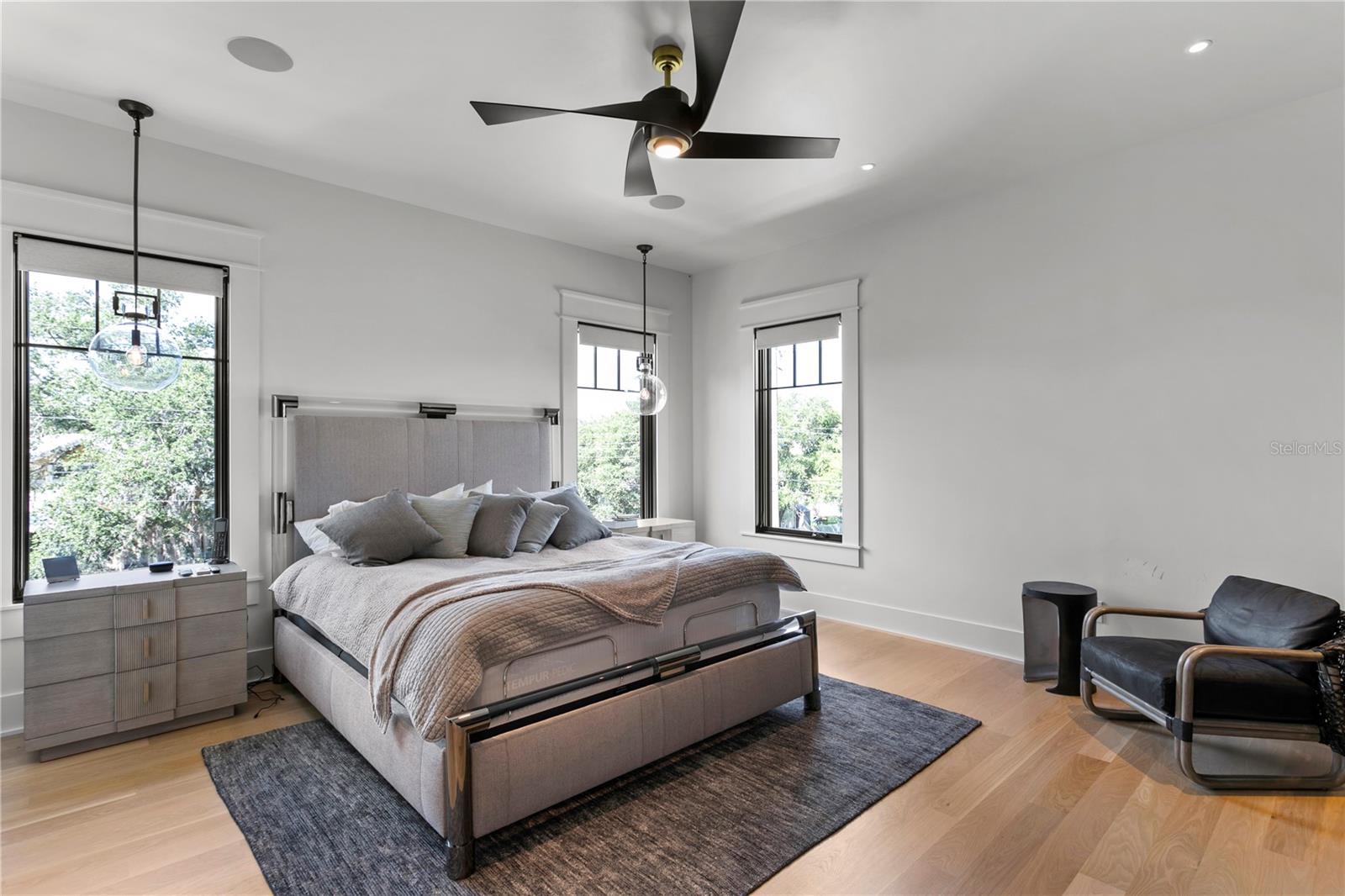 WEST HIGHLANDS - Residential