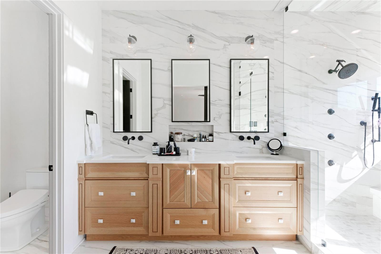 WEST HIGHLANDS - Residential