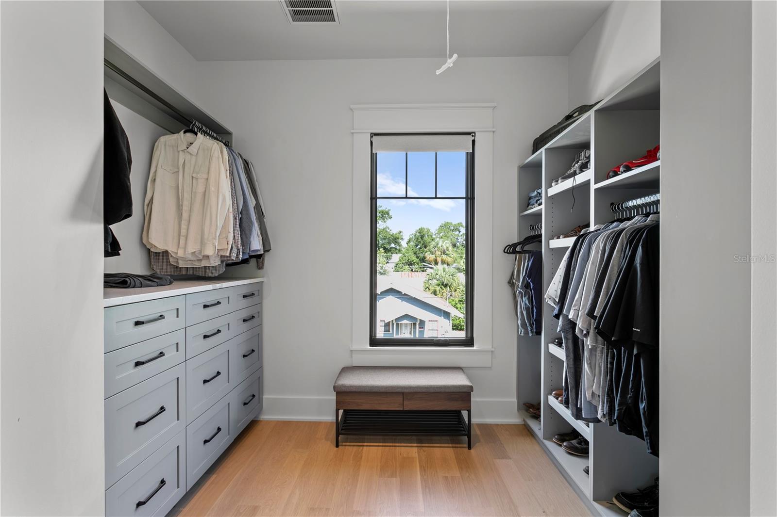 WEST HIGHLANDS - Residential