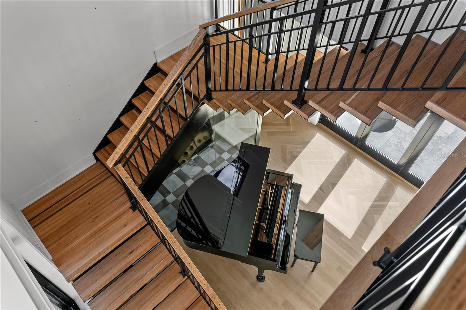 WEST HIGHLANDS - Residential