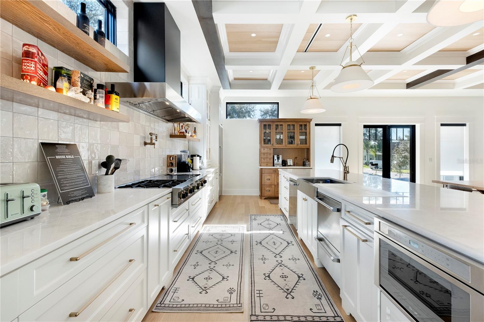 WEST HIGHLANDS - Residential