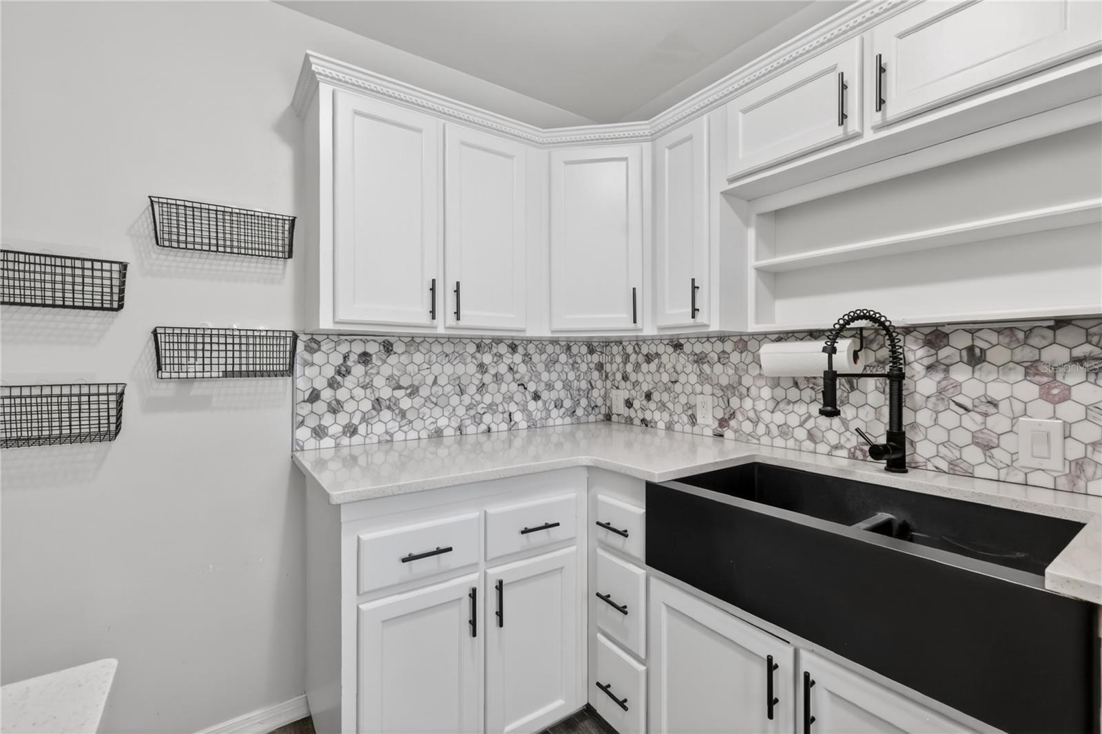 MISSION HEIGHTS - Residential Lease