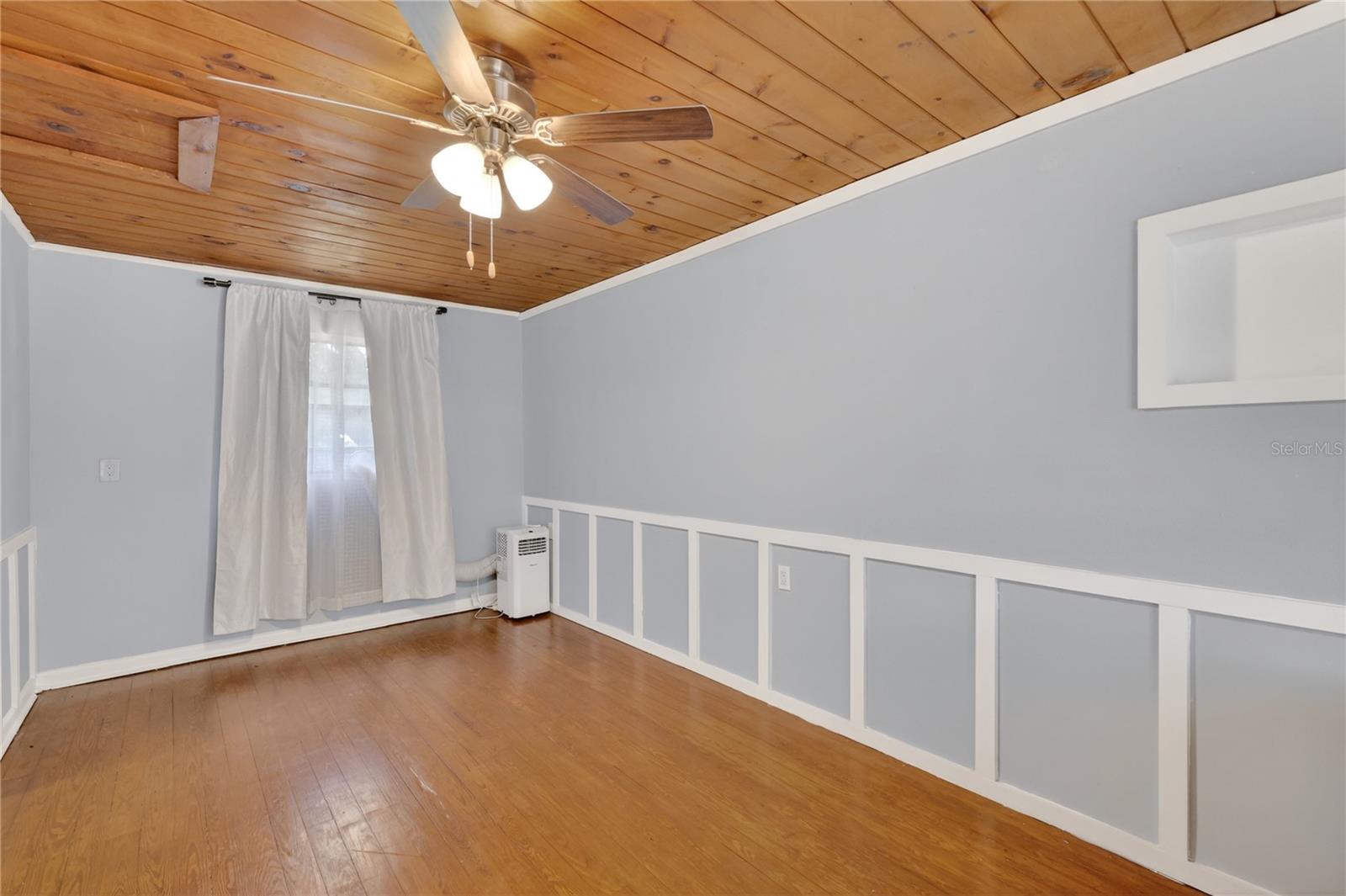 MISSION HEIGHTS - Residential Lease