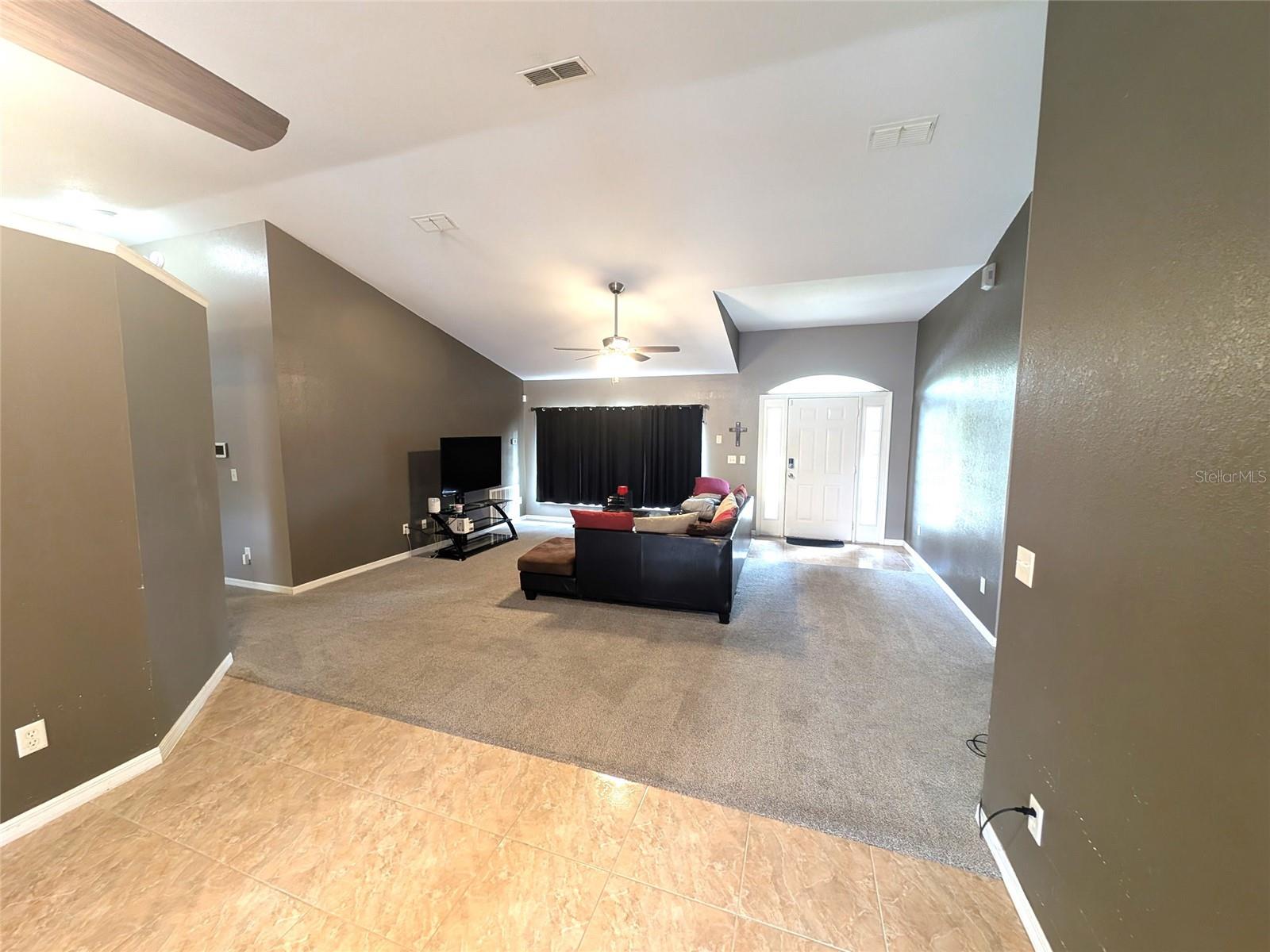 MARION OAKS UN 03 - Residential