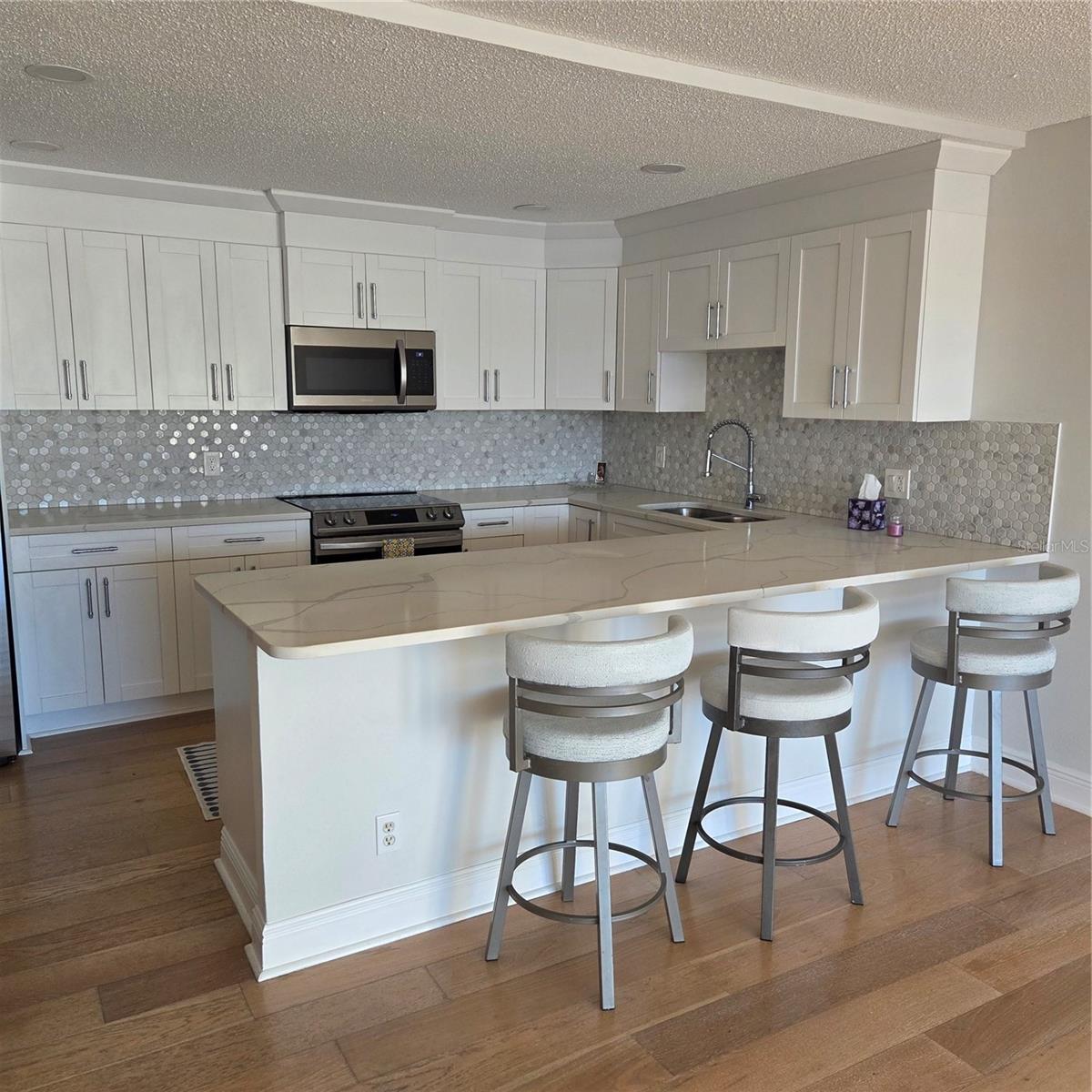 BELLEVIEW BILTMORE VILLAS BAYSHORE I - Residential Lease