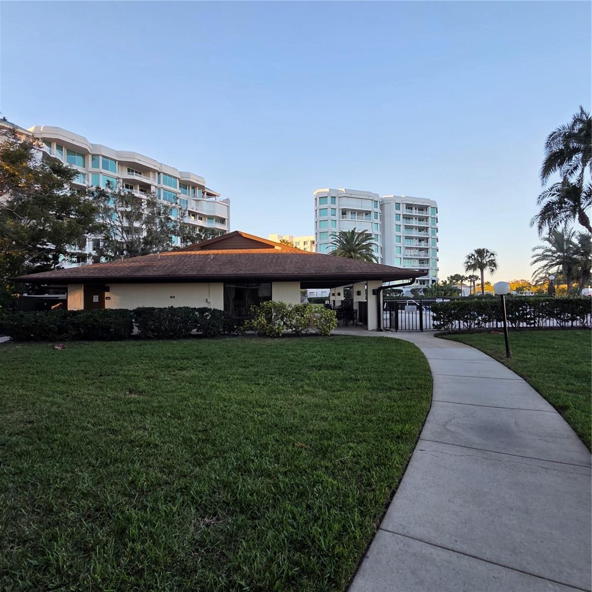 BELLEVIEW BILTMORE VILLAS BAYSHORE I - Residential Lease